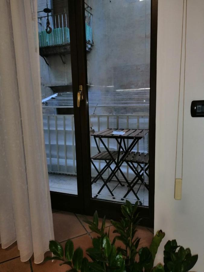 La Casa Di Tania A Napoli Appartement Buitenkant foto