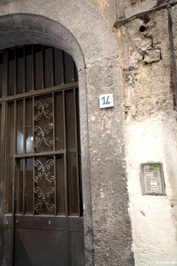 La Casa Di Tania A Napoli Appartement Buitenkant foto