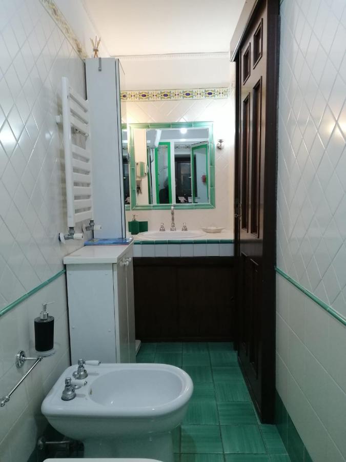 La Casa Di Tania A Napoli Appartement Buitenkant foto