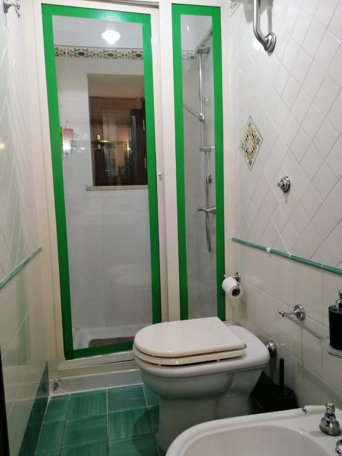 La Casa Di Tania A Napoli Appartement Buitenkant foto