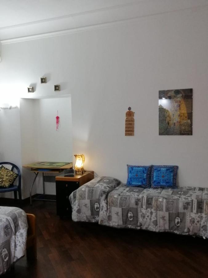 La Casa Di Tania A Napoli Appartement Buitenkant foto